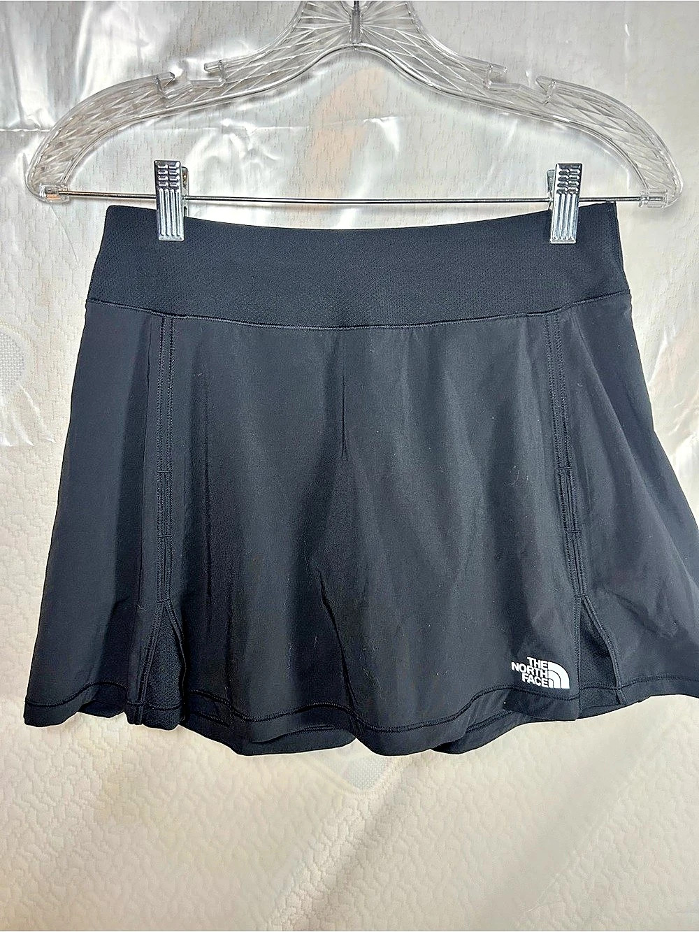 The North Face Never Stop Wearing Skort Athletic Shorts Black Small